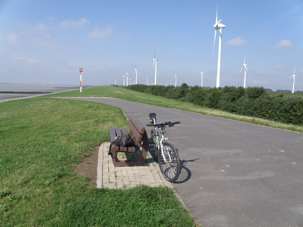 Am Dollart bei Emden (Nähe zu VW-Werk)